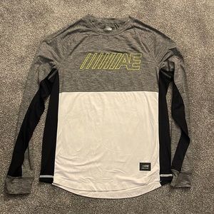 American Eagle long sleeve mens size:medium